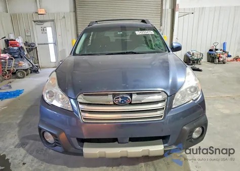 2013 Subaru Outback 2.5I Premium z USA, uszkodzony, nr VIN 4S4BRCCC8D3246655